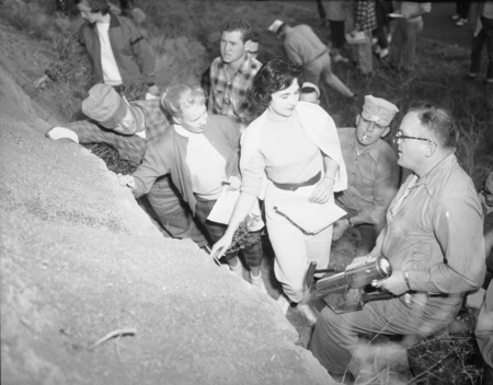 Geology Professor B. Rackham leading the geology field trip.