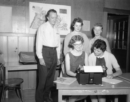 A journalism workshop with (1st row) Nancy Pearson, LeRoyce Stewart. (2nd row) Mary Woods, Marjie Vandecar, and Dr. Price.