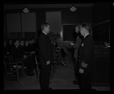 Navy chief retiring from University of Idaho in in-class ceremony.