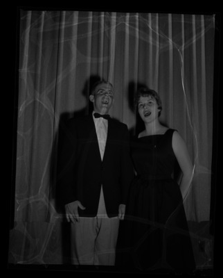 Preston Ardell Shockley (left) and Kris Madison (right) sing together.