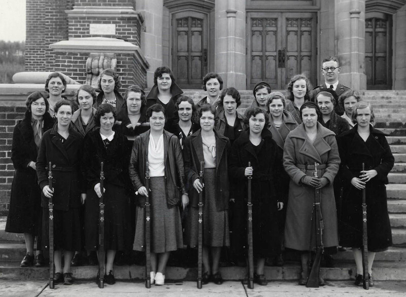 Women's Rifle Team