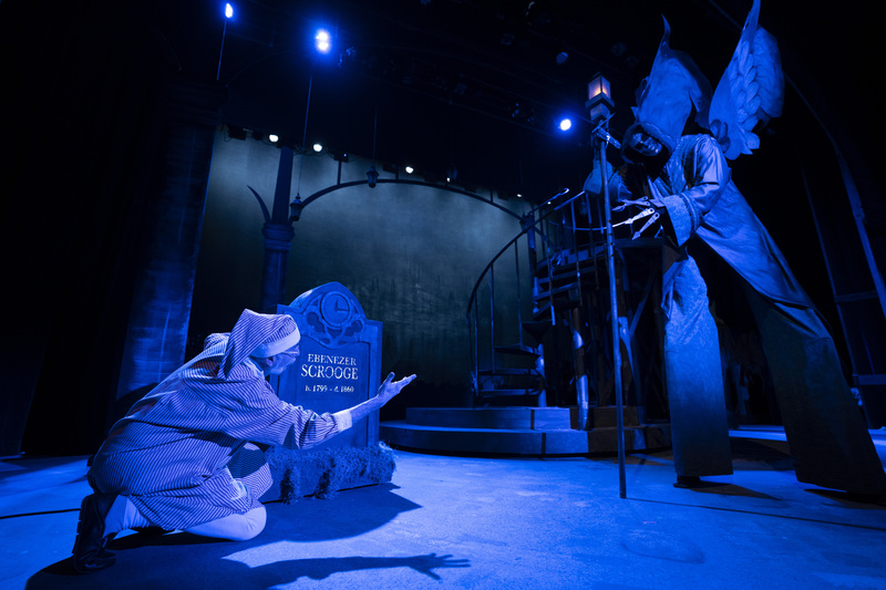 Charles Dickens' A Christmas Carol