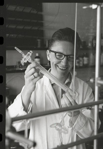 Jean'ne Shreeve in lab [1]