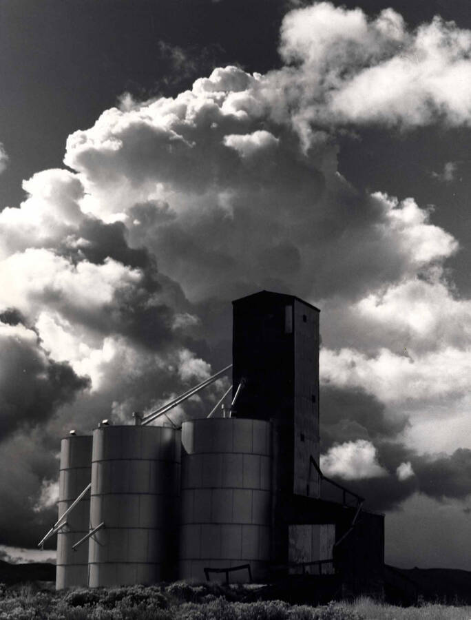 Grain elevators framed by imposing clouds received score of 30 at the International Club Print Competition. This image was also entered into Boise Camera Club and received a score of 24.