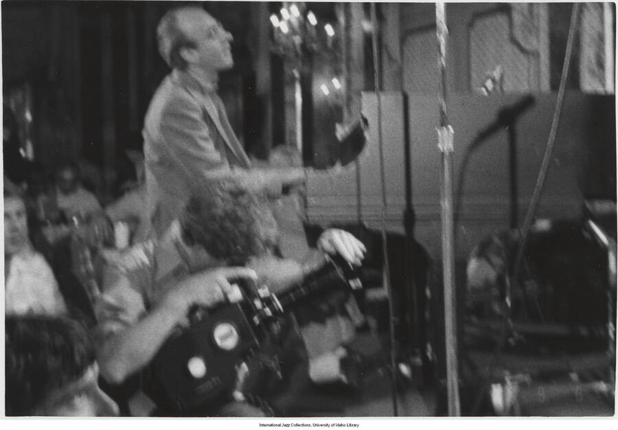 3 1/2 x 5 inch photograph; performing are Eubie Blake and trumpeter Jon Faddis.
