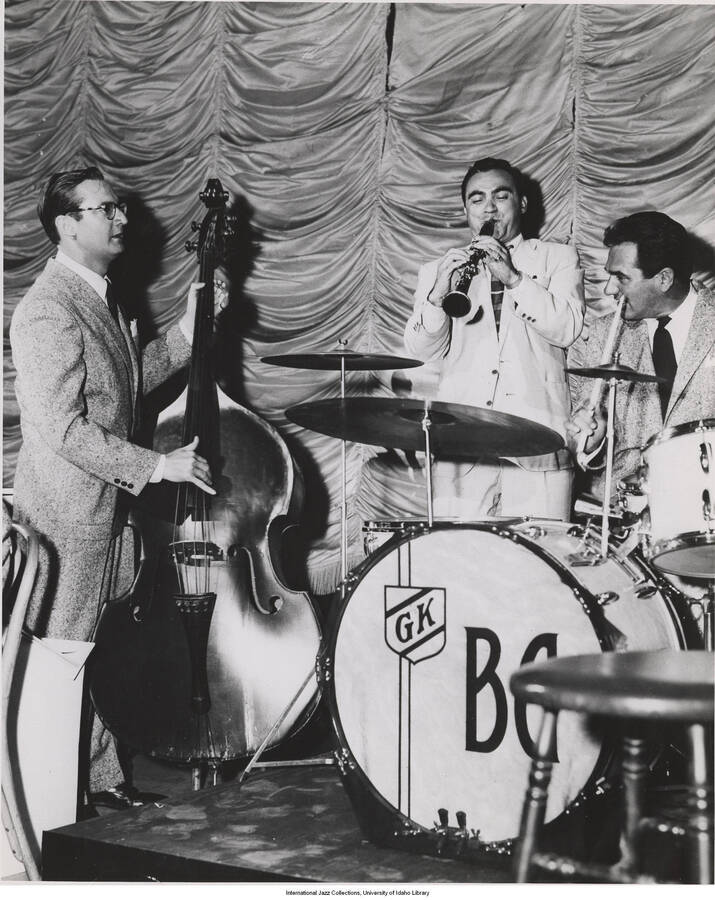 10 x 8 inch photograph; Steve Allen on the bass, Sol Yaged on the clarinet, and Gene Krupa on the drums