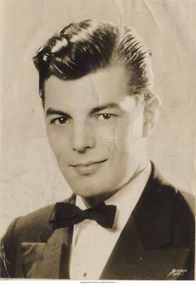 7 x 5 inch photograph; Clarinetist Joe Marsala