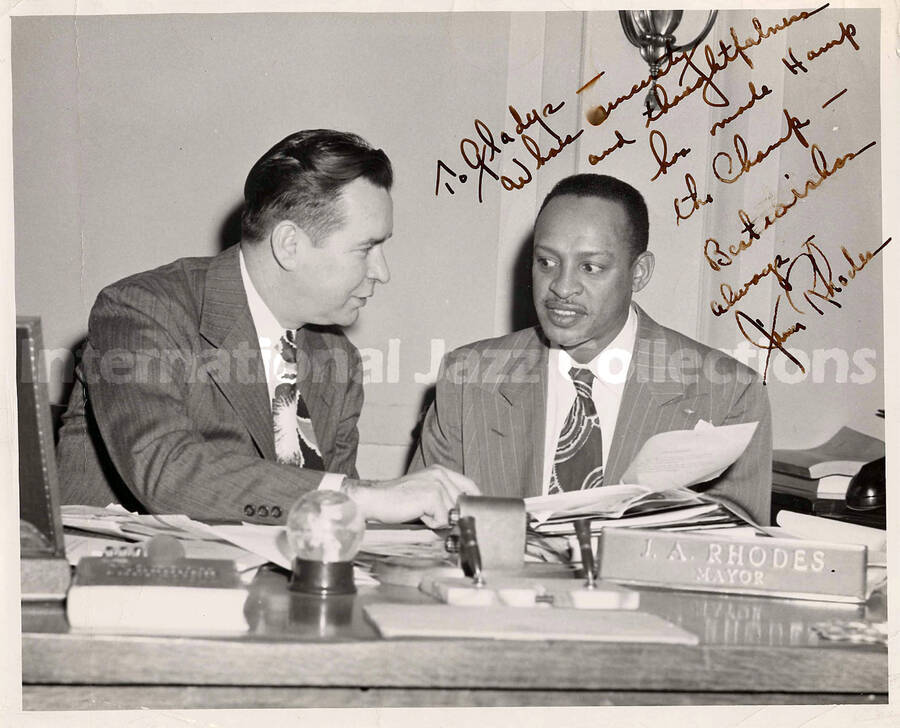 8 x 10 inch signed photograph. Lionel Hampton with James Allen Rhodes, Mayor of [Columbus, OH]. This photograph is dedicated to Gladys Hampton