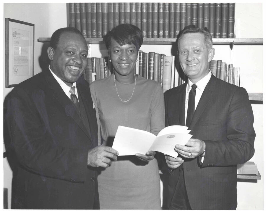 8 x 10 inch photograph. Lionel Hampton with Vernon Spencer and an unidentified woman