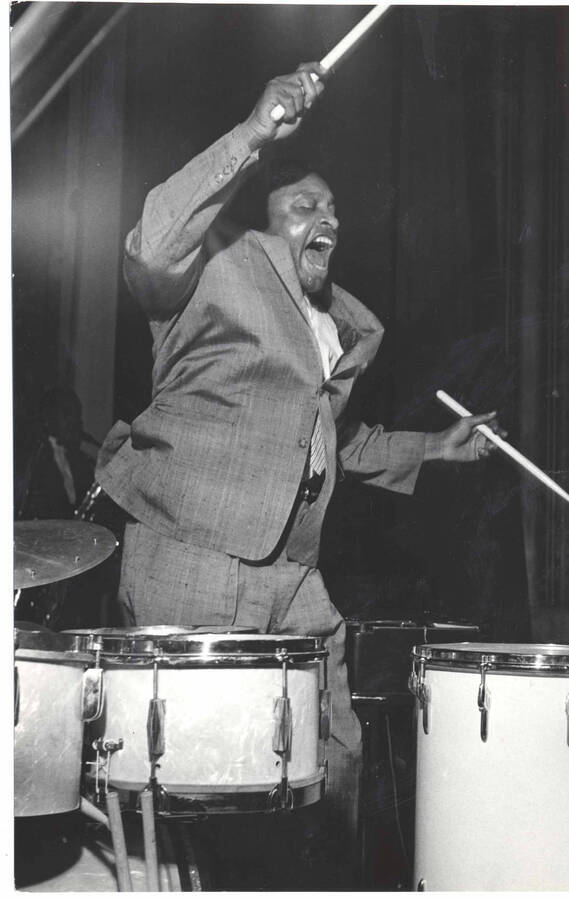 9 x 6 inch photograph. Lionel Hampton playing the drums