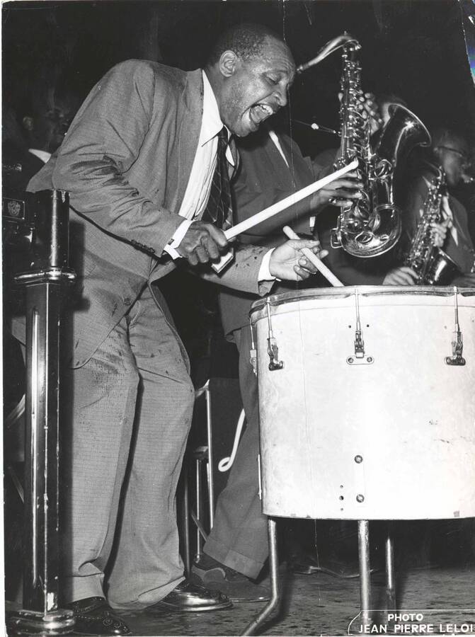 9 x 6 inch photograph. Lionel Hampton playing the drums