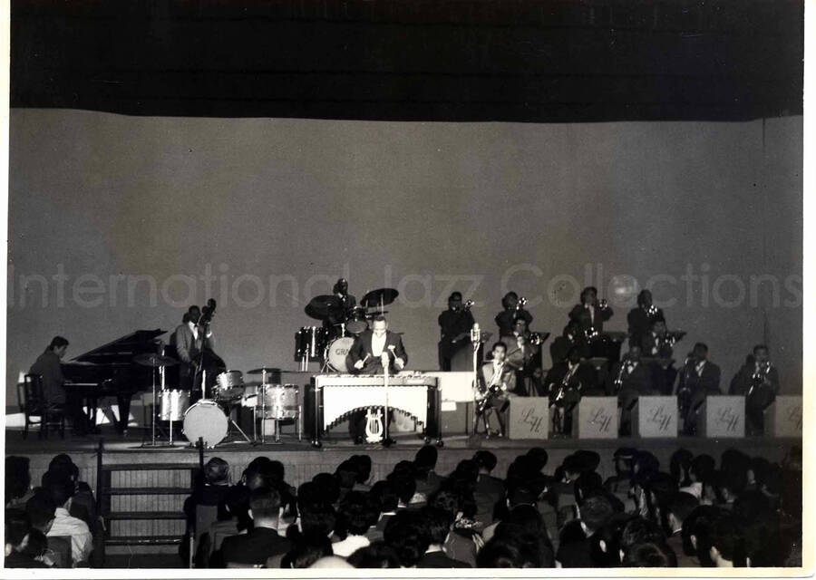 4 1/2 x 6 1/4 inch photograph. Lionel Hampton and orchestra [in Japan?]