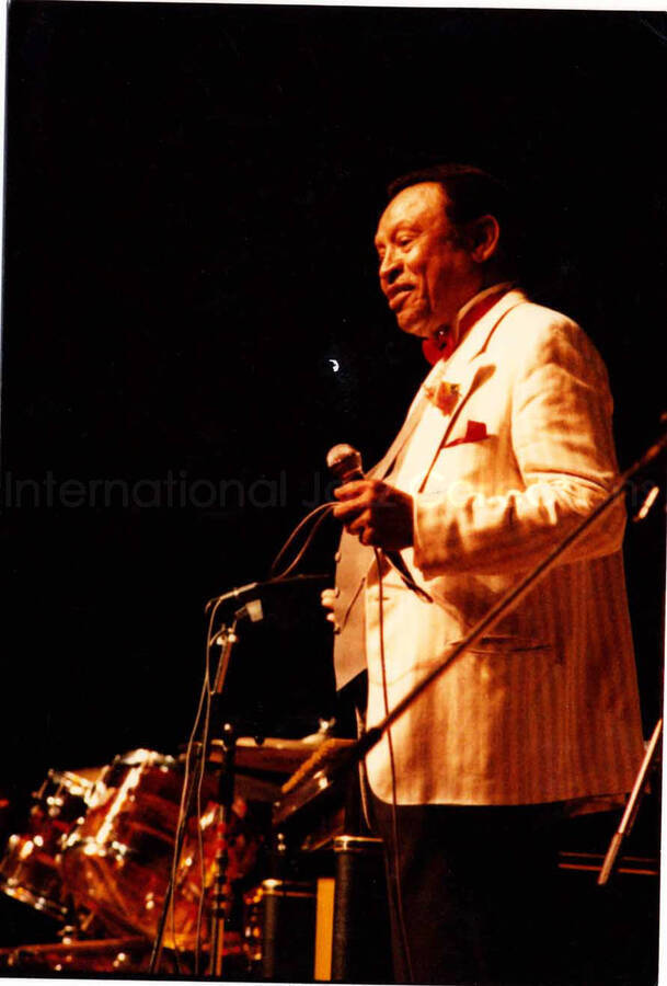 5 x 3 1/2 inch photograph. Lionel Hampton