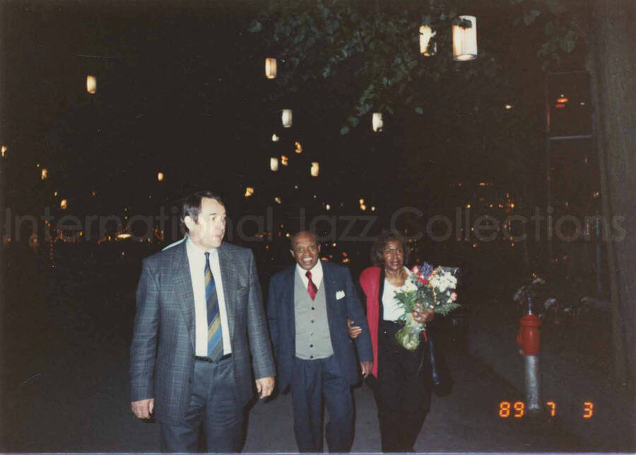 3 1/2 x 5 inch photograph. Lionel Hampton with unidentified woman