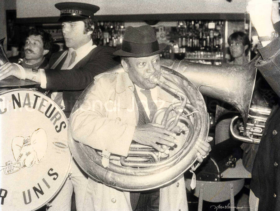 12 x 16 inch photograph. Lionel Hampton with the band Les Buccinateurs Reunis in a restaurant in [Bordeaux], France