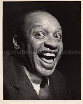 10 x 8 inch photograph. Lionel Hampton