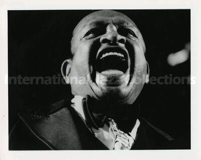 8 x 10 inch photograph. Lionel Hampton
