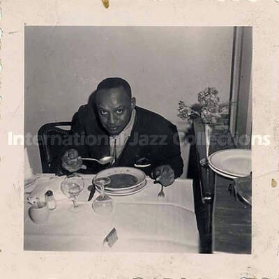 2 3/4 x 2 3/4 inch photograph. Lionel Hampton