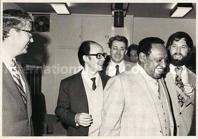 5 x 7 inch photograph. Lionel Hampton leaving a Press Conference. Montevideo [Uruguay]
