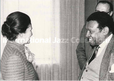 3 1/2 x 5 inch photograph. Lionel Hampton with Simone Veil, President of the European Parliament. Strasbourg, France