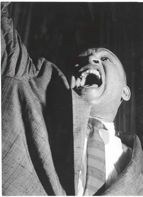 9 1/2 x 7 inch photograph. Lionel Hampton