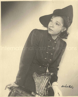 10 x 8 inch photograph. Portrait of Gladys Hampton