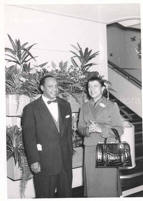 7 x 5 inch photograph. Lionel and Gladys Hampton