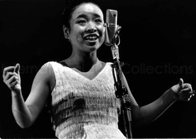 6 1/2 x 9 inch photograph. Yukari Kuroda performing with Lionel Hampton in Japan