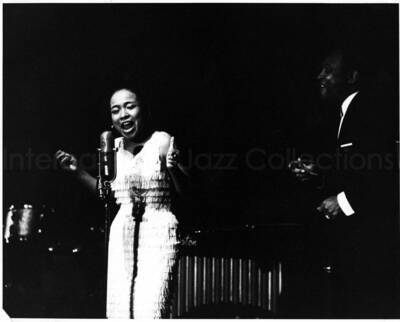 8 x 10 inch photograph. Yukari Kuroda performing with Lionel Hampton in Japan