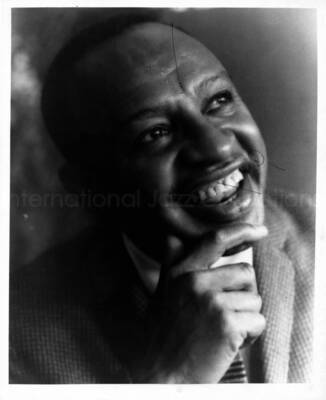 10 x 8 inch photograph. Lionel Hampton