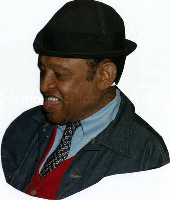 6 x 5 inch photograph. Lionel Hampton [in Italy]