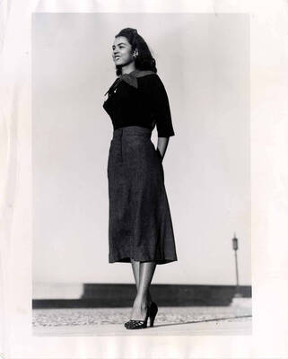 10 x 8 inch photograph. Unidentified woman