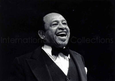 5 x 7  inch photograph. Lionel Hampton