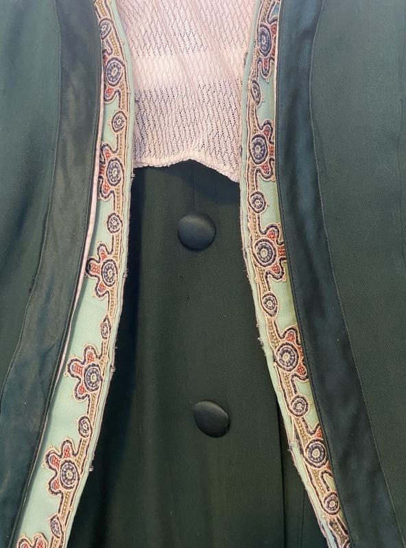 Women's walking suit