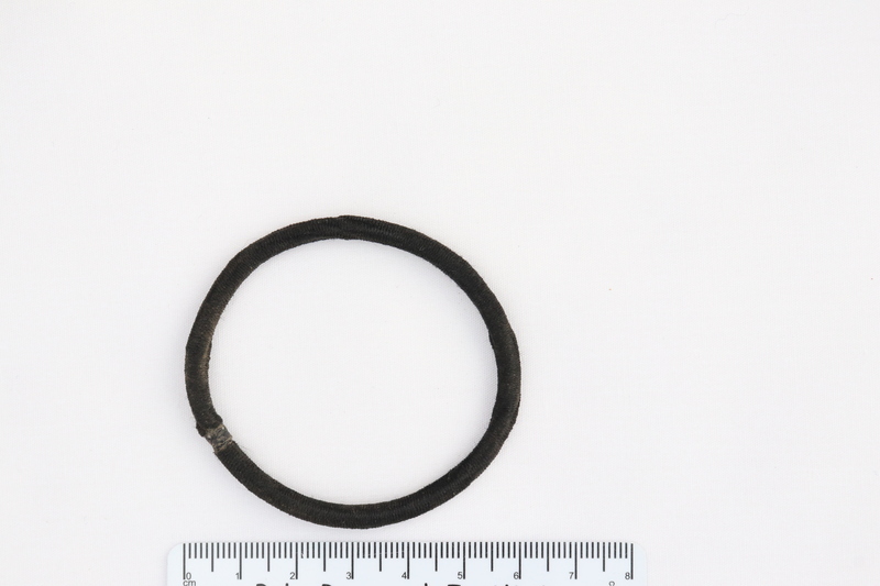 HAIR ACCESSORY