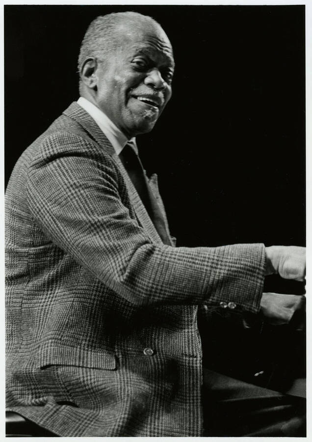 5" x 7" Hank Jones plays the piano at the Lionel Hampton Jazz Festival.