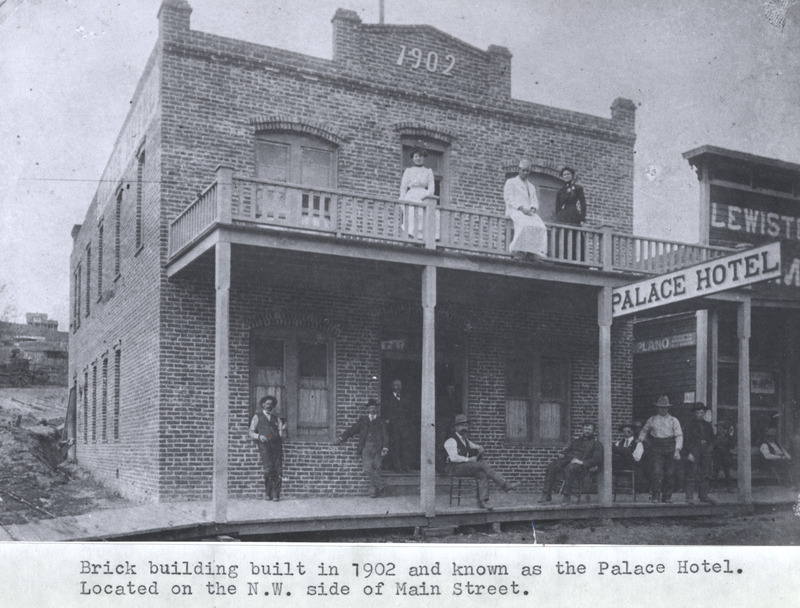 Historic image of the Palace Hotel. Located on the northwest side of Main Street.