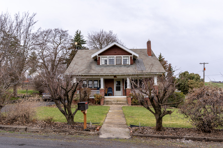 Arthur Snow House [01]