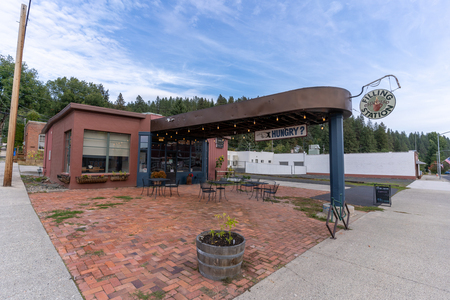 Chevron Station [01]