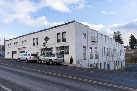 Commercial Historic District [01]