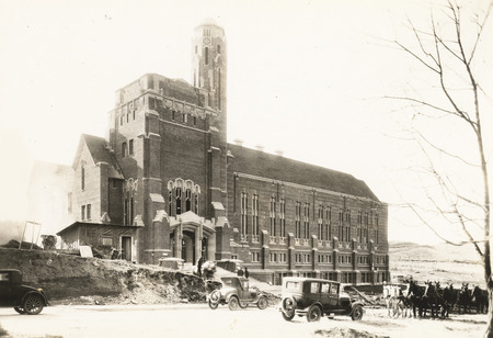 Memorial Gymnasium at the University of Idaho near the end of construction.