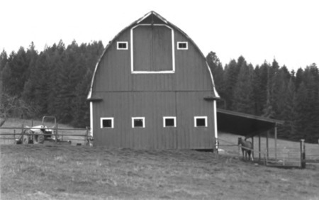 Edward and Ida Soncarty Barn [01]