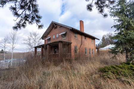 Terteling House [01]