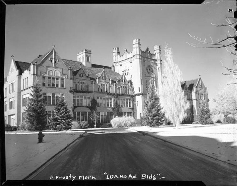Administration Building. Labeled "A frosty morn".  University of Idaho