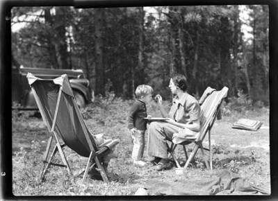 Picture of John and Marguerite Laughlin