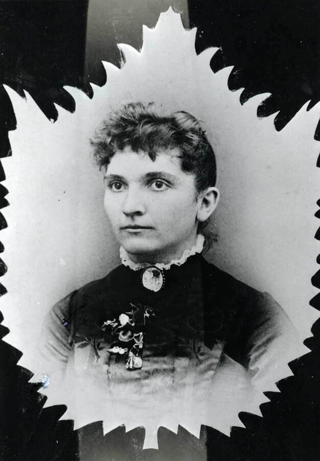 A formal portrait of Bertha Clemina Allen Nirk, Durell Nirk's mother.