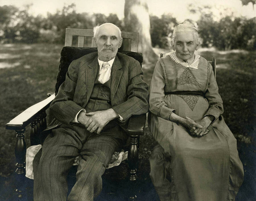 Mr. and Mrs. Edward Smith Allen (Grandma Bertha Nirks parents)