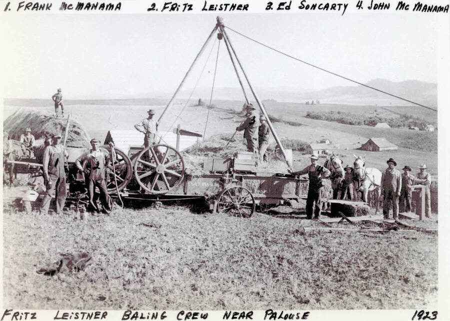 Fritz Leistner Baling Crew near Palouse