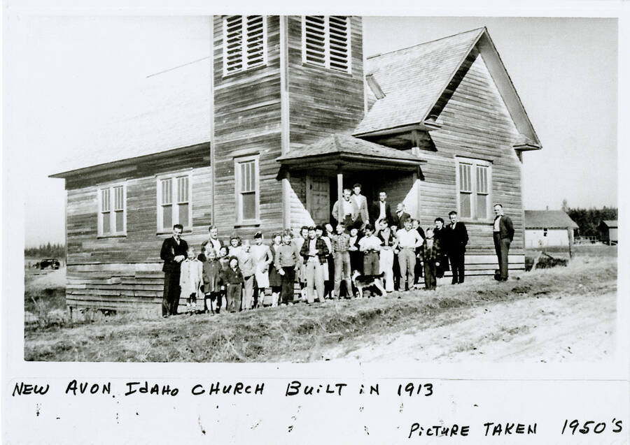 Front of New Avon church with congregation