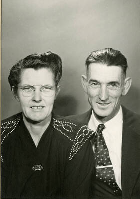 Lyle and Fay Packard were Wilma's parents. Lyle was born in Washington and Fay was born in Oregon.